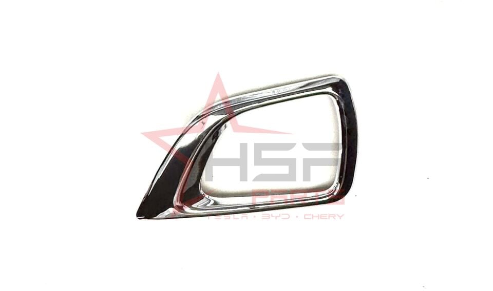 2015-2021 Nissan Navara Sağ Sis Lamba Kapağı (Sisli/Krom) 62256-4KJ0A