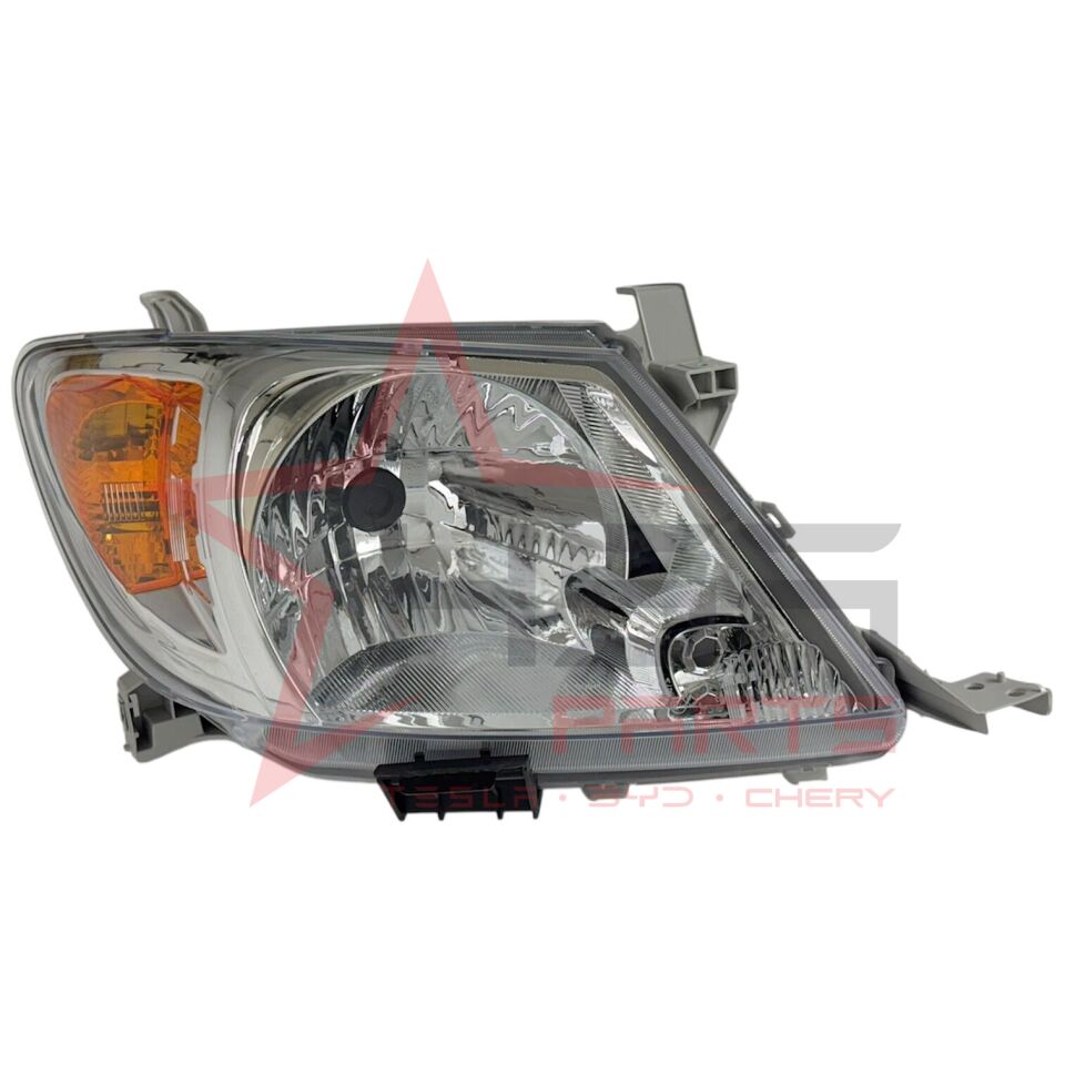 2006-2008 Toyota Hilux Sağ Far (Manuel) 81105-0K010