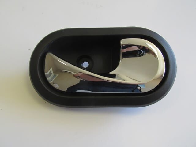 MERCEDES CITAN- W415- 12/13; ÖN KAPI İÇ AÇMA KOLU SAĞ SİYAH (ELCEĞİ NİKELAJLI)