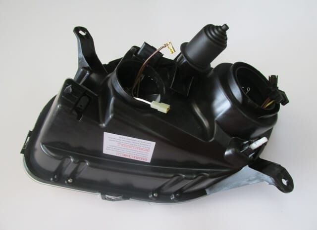 DACIA DUSTER- 10/13; FAR LAMBASI SAĞ MANUEL (İÇ AYNASI SİYAH) (H1/H7) 5 FİŞLİ (AYFAR) (E MARKLI)