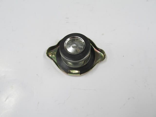 UNIVERSAL UNIVERSAL-; RADYATÖR KAPAGI BÜYÜK TIP KAMYONET TIPI (NKR/NPR/SAMPIYON) (FPI)