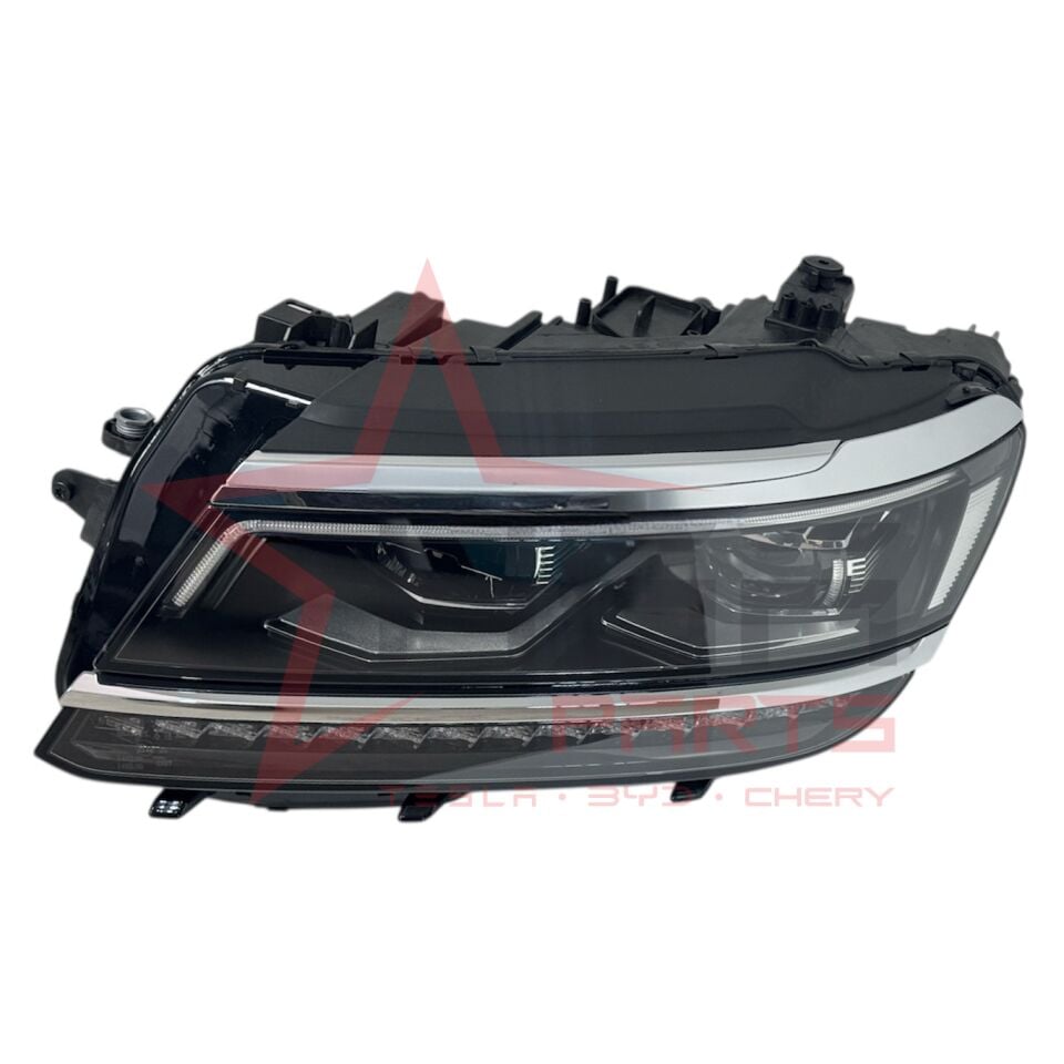 Volkswagen Tiguan Sol Far (Ledli/Xenon) 2016-2020 (5NB941113A-A KALİTE)