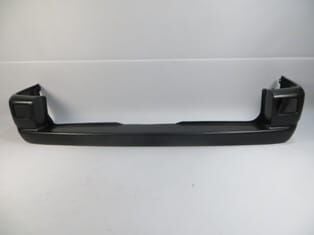 VOLKSWAGEN TRANSPORTER- T4- 96/01; ARKA TAMPON SİYAH (BOYANIR TİP)(REFLEKTÖR DELİKLİ) TW)