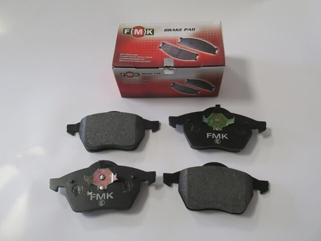 VOLKSWAGEN BEETLE- 98/06; ÖN FREN BALATASI 1,8cc (KABLOSUZ) (DİSK) (156,4X73,8X19,5) (FMK)