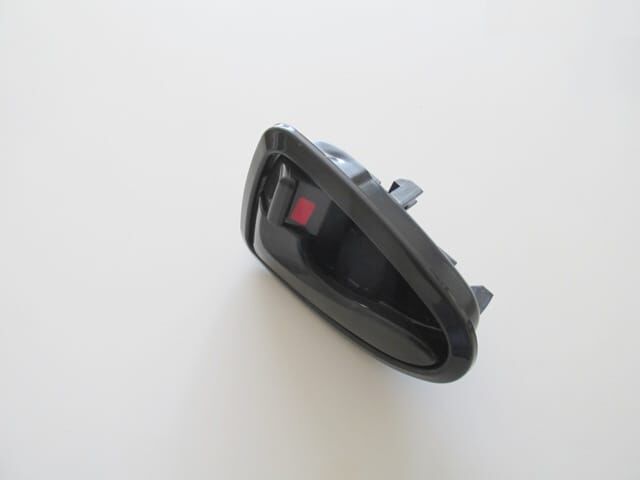 HYUNDAI ACCENT- ADMIRE- 03/05; ÖN KAPI İÇ AÇMA KOLU SOL KOYU GRİ (İÇTEN KİLİTLİ TİP)
