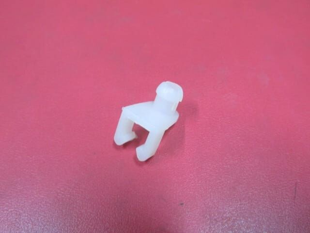 UNIVERSAL UNIVERSAL-; ÖN/ARKA KAPI DIŞ AÇMA KOLU KLİPSİ (SUZUKI)