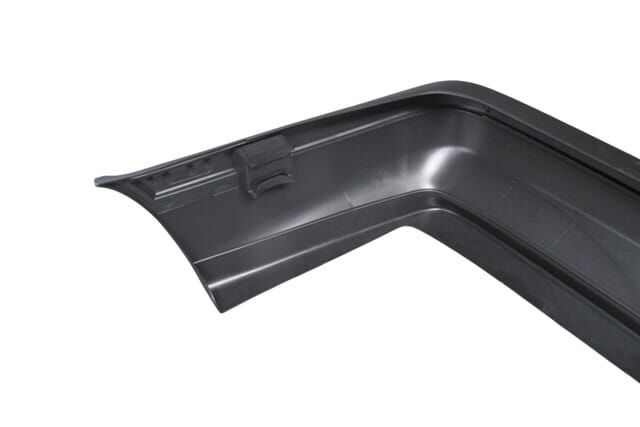 BMW 5 SERI- E34- 88/95; ARKA TAMPON SİYAH (KENDİNDEN BANTLI/ÇEKİ DEMİRİ KAPAKLI) (M-TECH/M5)