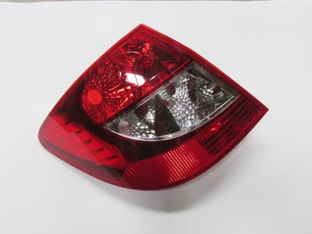 RENAULT SYMBOL- THALIA- SD- 09/12; STOP LAMBASI SOL KIRMIZI/BEYAZ DUYSUZ (MARS) (E MARKLI)