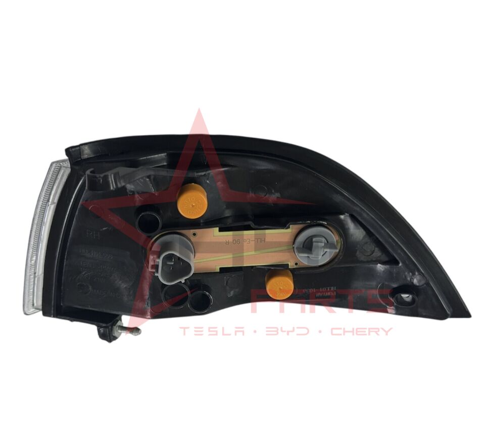 1988-1992 Toyota Corolla AE92 Sağ Sinyal 81620-12390