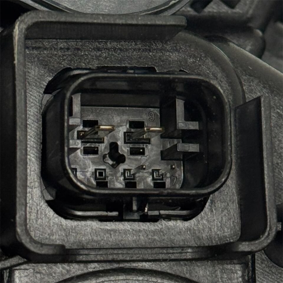 Bmw Far 520 G30 20-23 Sol (Beyinler Üstünde)