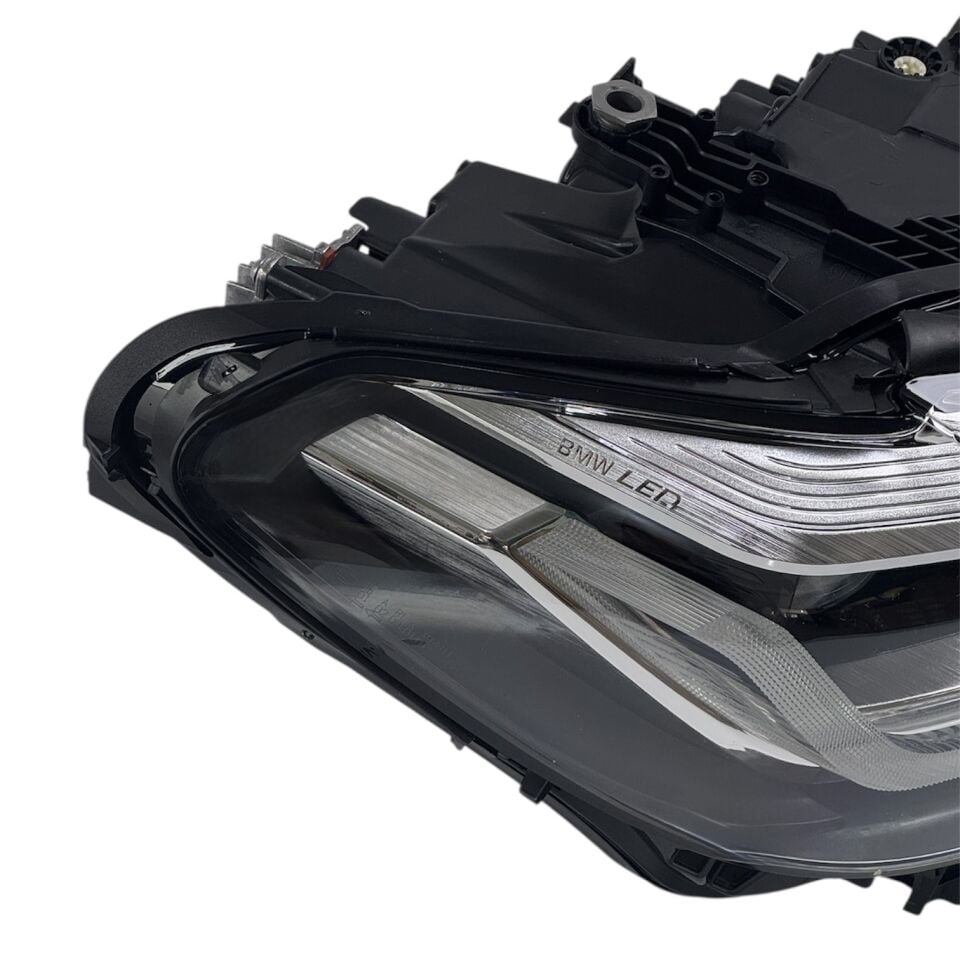 Bmw Far 520 G30 20-23 Sağ (Beyinler Üstünde)