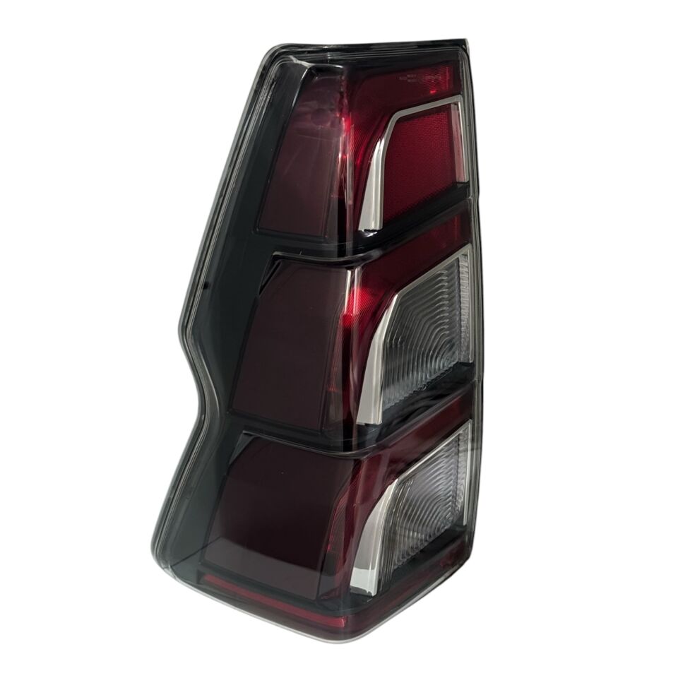 2024-2026 Isuzu D-Max Sağ Stop (Ledli) 8978248663