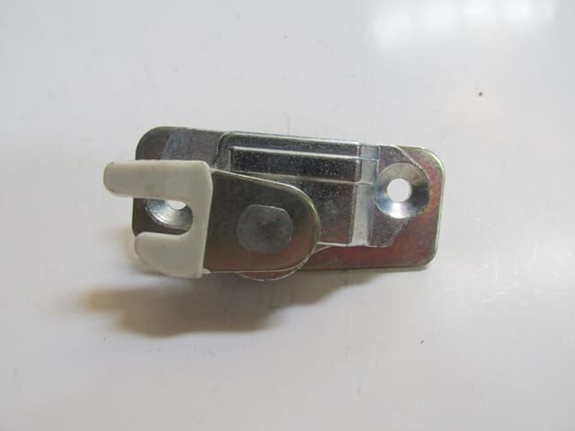 PEUGEOT BOXER- 94/02; SÜRGÜLÜ KAPI KİLİT ÜST BAĞLANTI KARŞILIĞI SAĞ