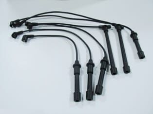 NISSAN PATHFINDER- 99/04; BUJİ KABLOSU TAKIM (6V)(VG33E)3.3 cc (YOW JUNG)