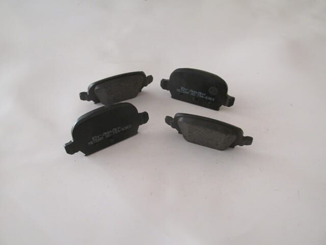 OPEL TIGRA- 03/07; ARKA FREN BALATASI 1,3/1,4/1,8cc (DİSK)(95,5X43,9X13,8)(BRAMAX)