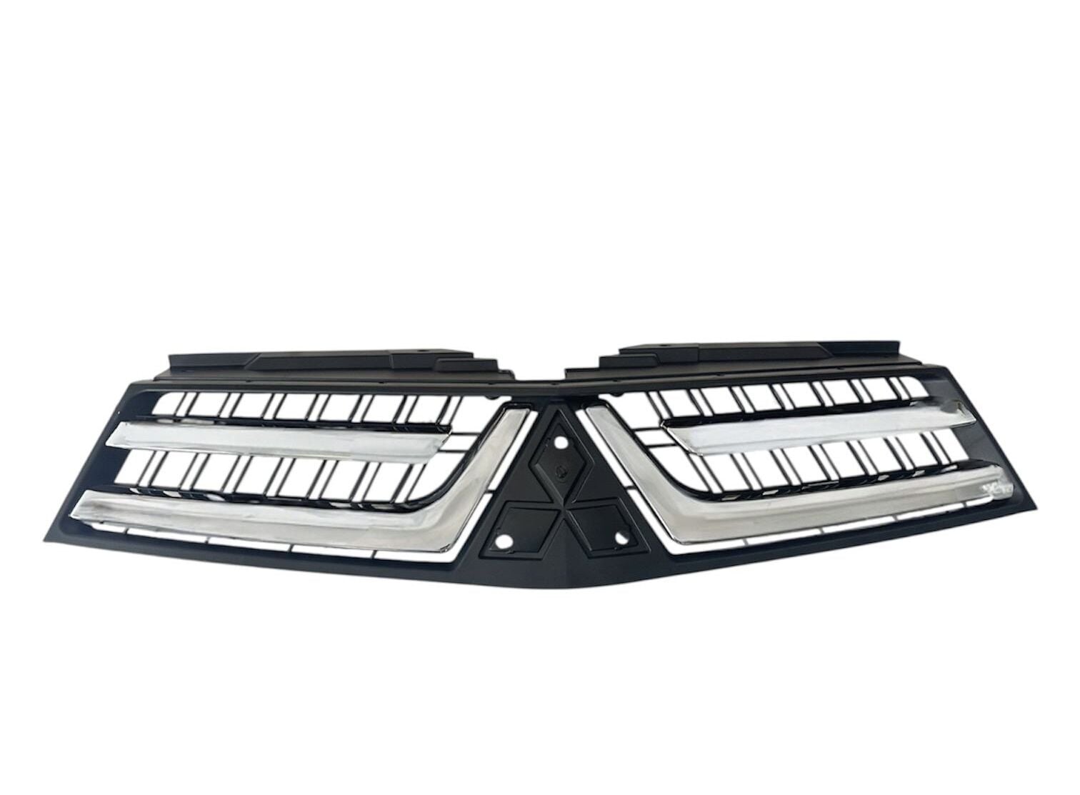 Mıtsubıshı Panjur L200 14-15 Ön (Krom)