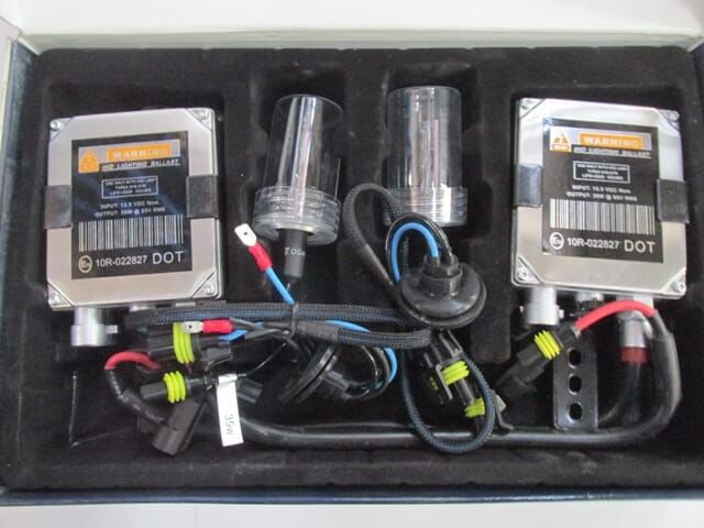 UNIVERSAL UNIVERSAL-; HID-H1 XENON AMPUL SETİ 12V 10000KW (ZENON SET) (FAROLUX)