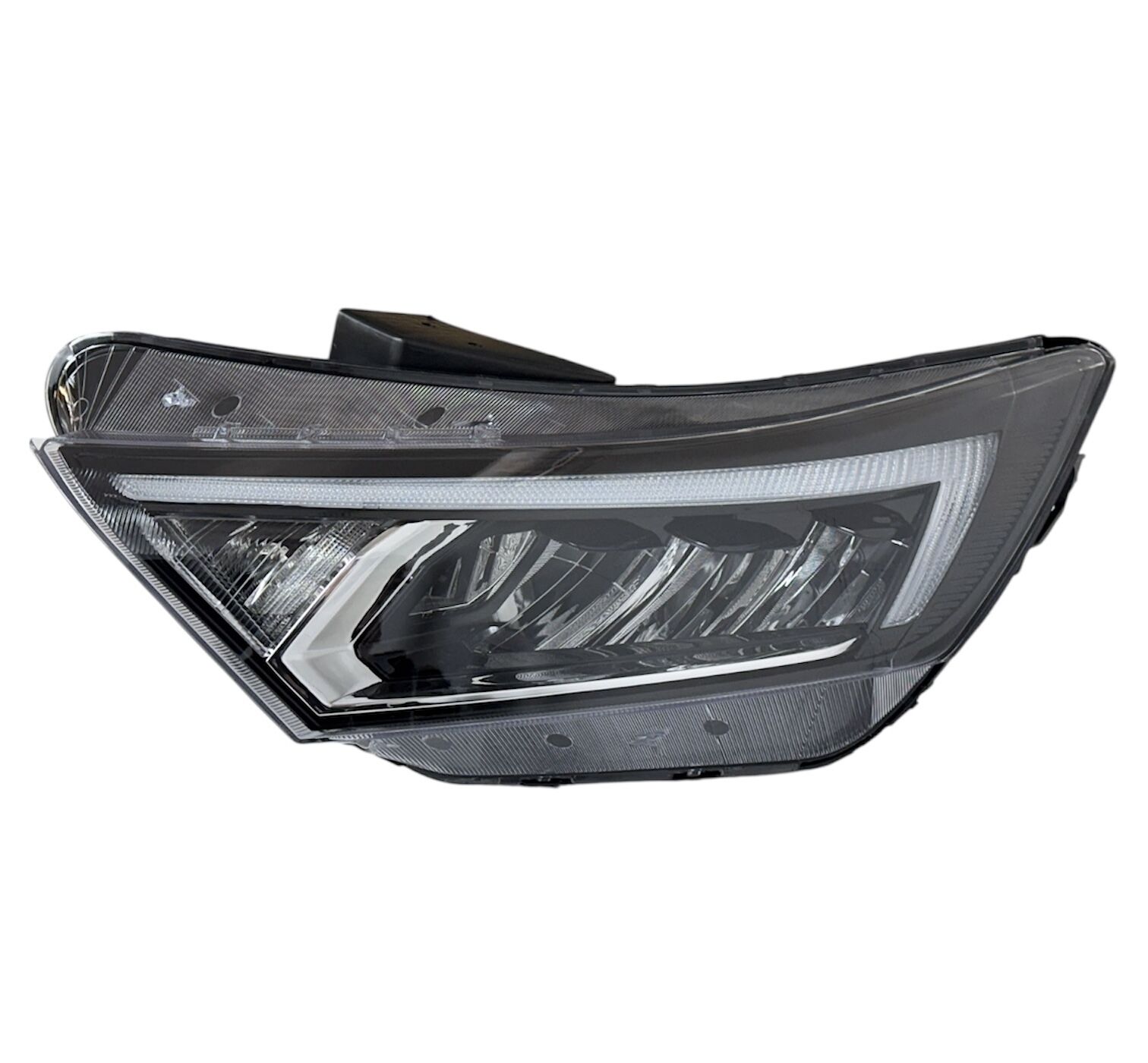 Hyundaı Far İ20 21-26 Sol (Ledli)