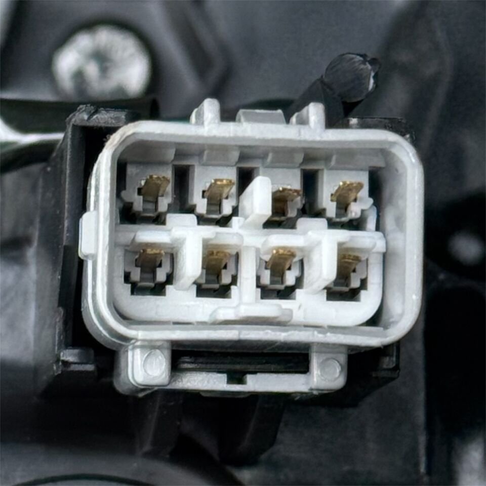 Toyota Far Hılux Revo 21-24 Sol (Mercekli/İçi Krom)/(Hılux Yazılı-hi-cruiser)