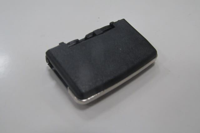 MERCEDES C CLASS- W204- 07/11; HAVALANDIRMA IZGARASI YÖN DÜĞMESİ