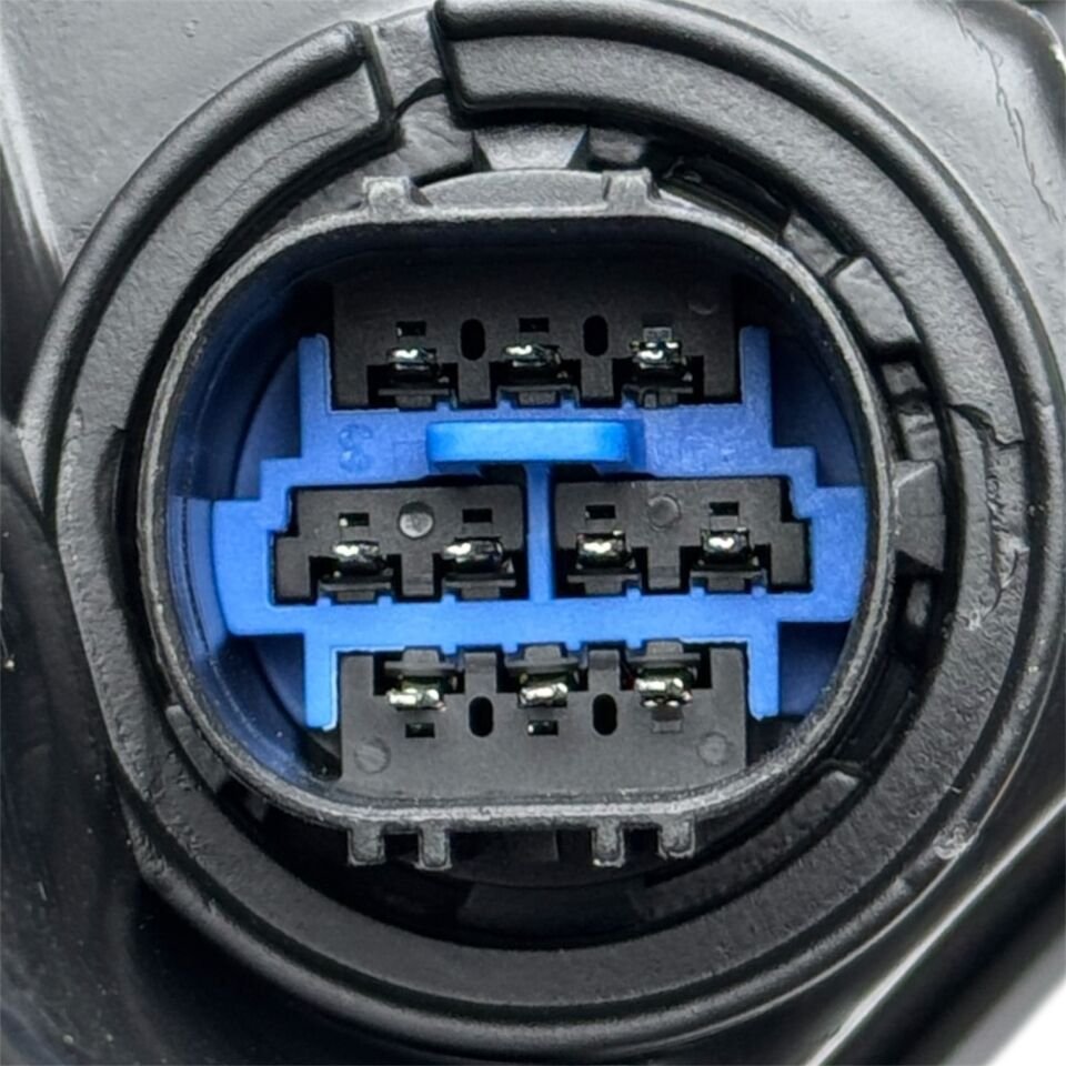 Hyundaı Far Accent Blue 15-17 Sağ (Elektrikli)