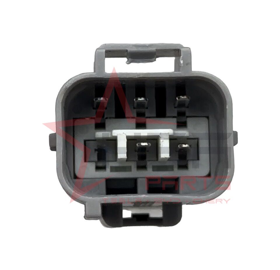 Toyota Hilux Sol Stop (Duylu/Ledsiz) 2015-2023 (81560-0K270)