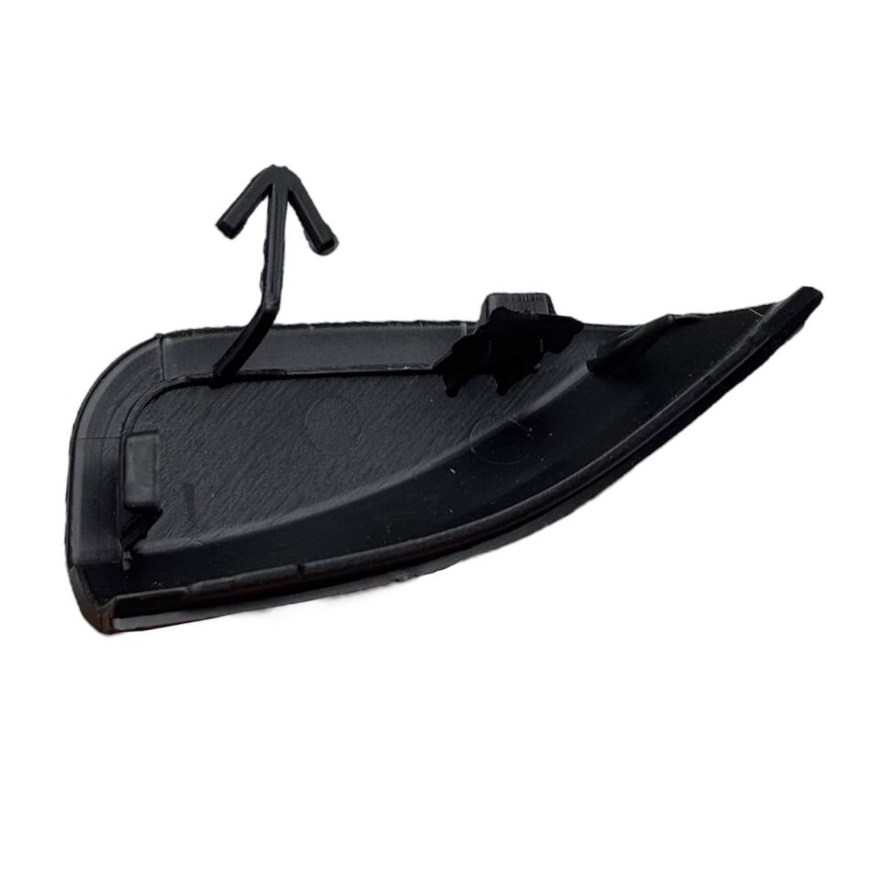 Toyota Çeki Kapağı Corolla Cross 22-24 Arka (Alt)