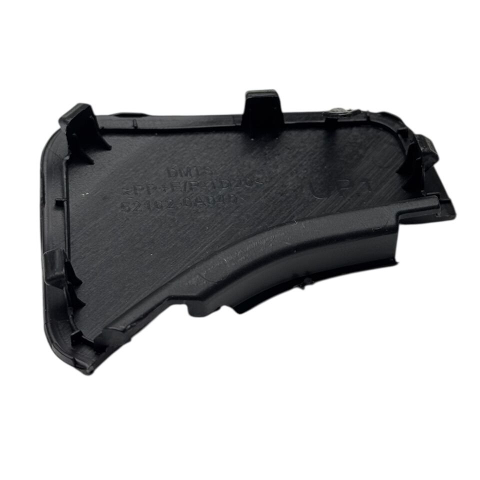 Toyota Çeki Kapağı Corolla Cross 22-24 Arka (Üst)