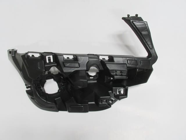 BMW X3- F25- 11/13; ÖN TAMPON BRAKETİ İÇ SAĞ (FAR ALTINA TAKILAN)(PLASTİK) (TW)