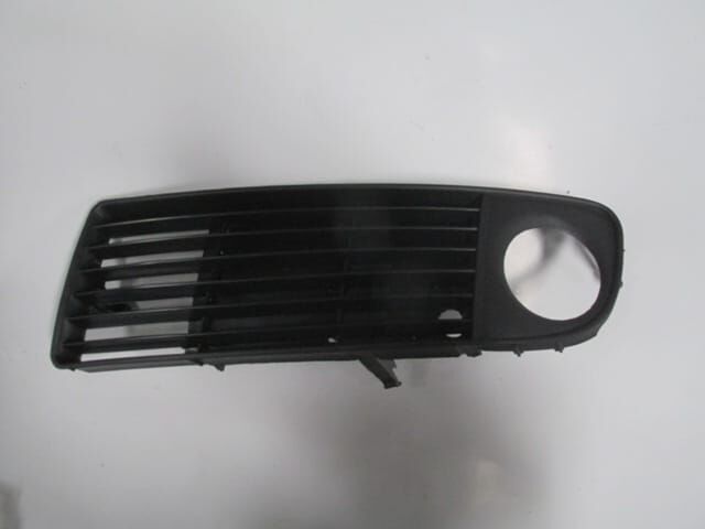 AUDI A6- 98/01; SİS KAPAĞI SOL SİYAH (SİS DELİKLİ) (TYG)