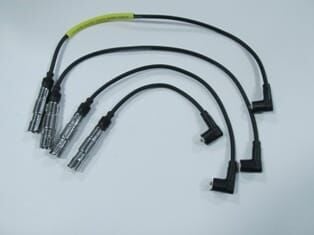VOLKSWAGEN BORA- 99/05; BUJİ KABLOSU TAKIM (8V)(AKL-APF)1.6 CC (YOW JUNG)