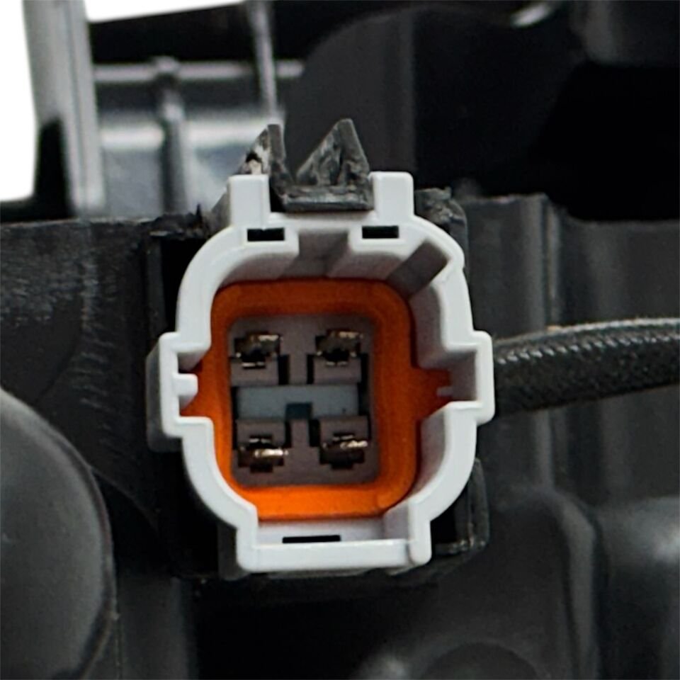 Nıssan Far Qashqai 17-21 Sağ (Motorlu) (Orjinal Tip Qashqai Yazılı)