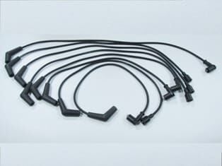 LANDROVER DEFENDER- 84/00; BUJİ KABLOSU TAKIM 4.0 cc (YOW JUNG)