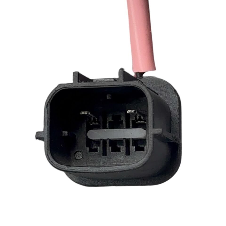 Nıssan Kriko Cam Navara 15-18 Ön Sağ (Motorlu)