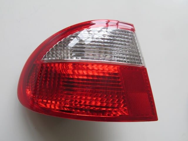 DAEWOO LANOS- SD- 97/00; DIŞ STOP LAMBASI SOL KIRMIZI/BEYAZ (MARS)