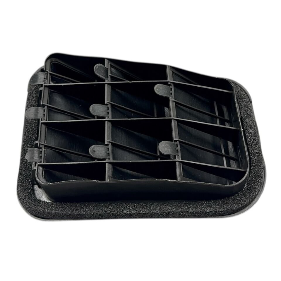 Hyundaı Bakalit Havalandırma Accent Blue 12-17/İ30 08-11/ İ20 08-11/Ceed 08-11/Elantra 08-11/Tucson 08-11 Arka Çamurluk