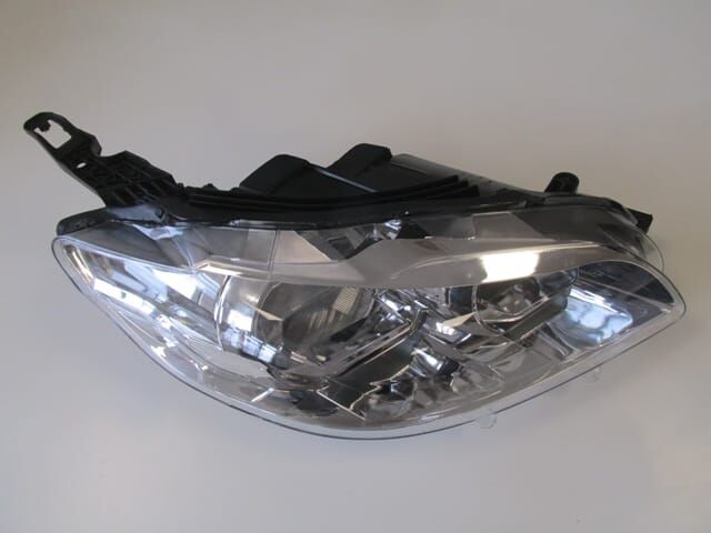 PEUGEOT 301- 13/16; FAR LAMBASI SAĞ MANUEL/ELEKTRİKLİ (H7/H1) (AYFAR) (E MARKLI)