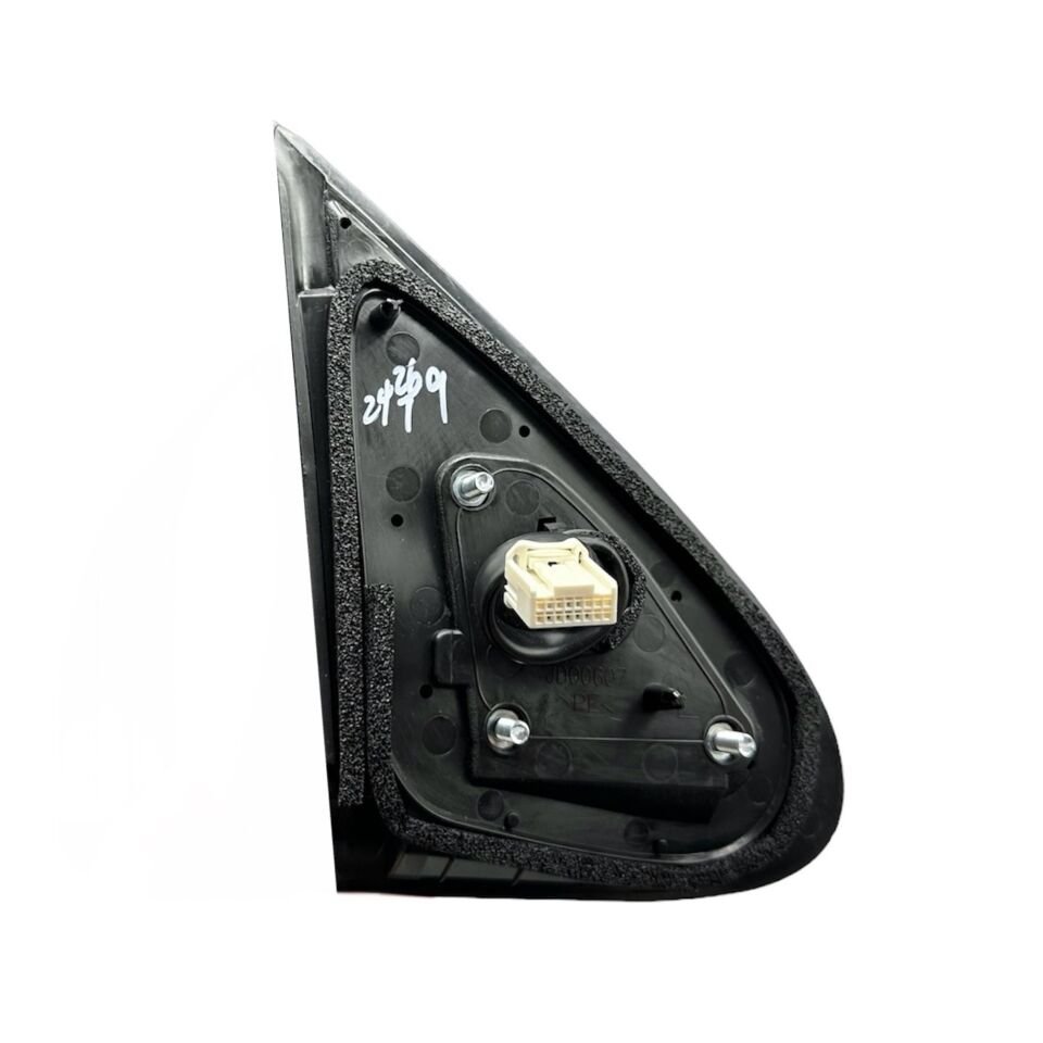 Mıtsubıshı Ayna Dikiz L200 19-23 Sol (Elektrikli/Sinyalli/ Katlanır/7 Fişli/Krom)