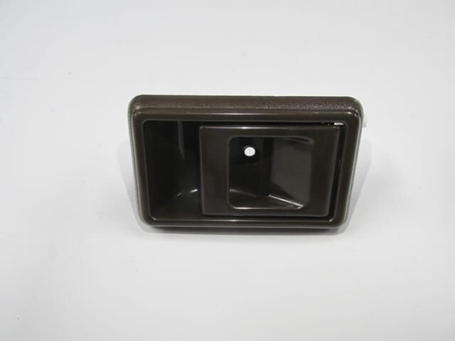 TOYOTA COROLLA- AE92- 88/92; ÖN/ARKA KAPI İÇ AÇMA KOLU SAĞ KAHVE (HUSHAN)