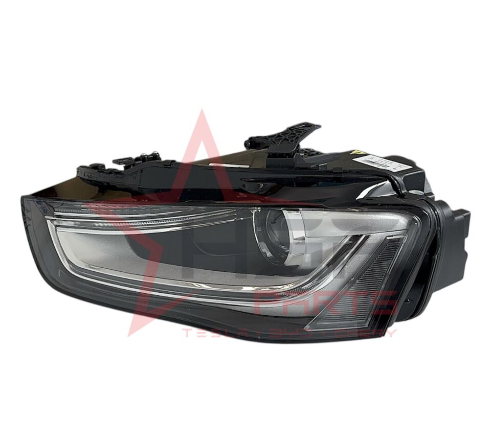 2012-2015 Audi A4 Sol Far (Xenon/Beyinler Üstünde) 8K0941043