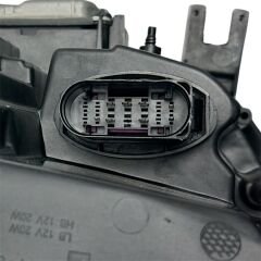 Audı Far A4 16-19 Sol (Kare Mercek/Beyinler Üstünde)