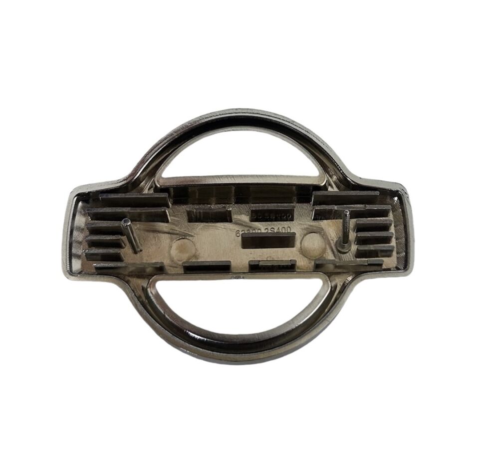 Nıssan Panjur Göbek D22 98-02 Ön(Arma)