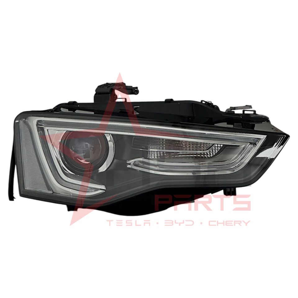 2012-2016 Audi A5 Sağ Far (Xenon/Led/Beyinler Üstünde) 8T0941044