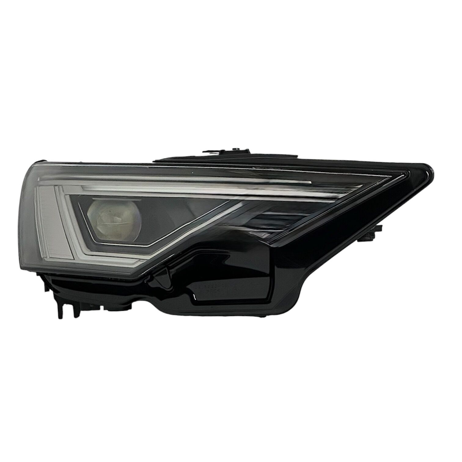 Audı Far A6 19-22 Sağ (Beyinler Üstünde)