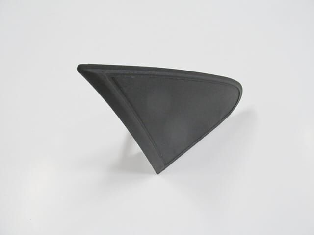 PEUGEOT PARTNER- VAN- 10/18; KAPI AYNA MUSKASI SAĞ SİYAH (ÇAMURLUK ÜST ÜÇGEN PLASTİĞİ)