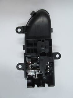 NISSAN X TRAIL- 08/12; ÖN KAPI İÇ AÇMA KOLU SOL SİYAH (ELCEĞİ NİKELAJLI) (HUSHAN)