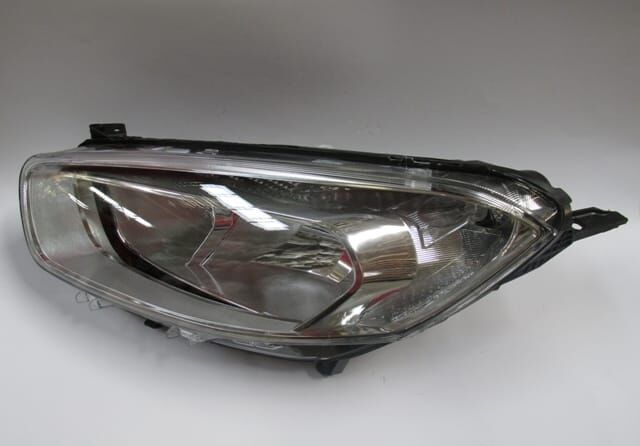 FORD TOURNEO COURIER- 14/18; FAR LAMBASI SOL ELEKTRİKLİ/MOTORLU NİKELAJLI 9FİŞLİ (AYFAR) (E MARKLI)