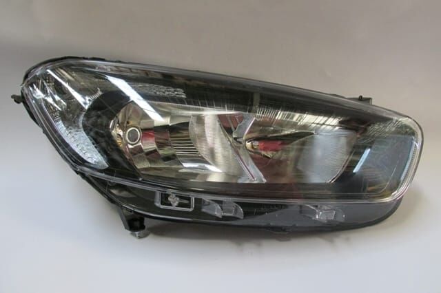 FORD TOURNEO COURIER- 14/18; FAR LAMBASI SAĞ ELEKTRİKLİ/MOTORLU SİYAH 9 FİŞLİ (AYFAR) (E MARKLI)