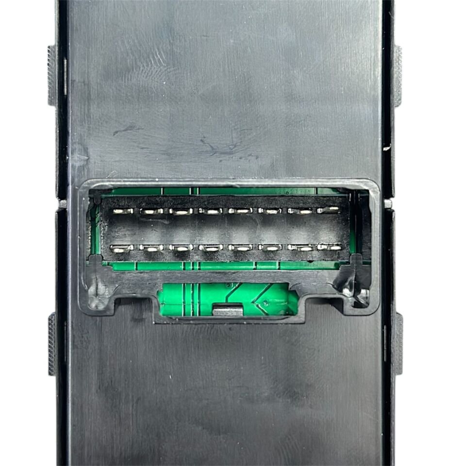 Hyundaı Düğme Cam Açma İx35 10-15 Ön Sol