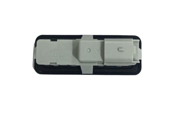 (YENİ ÜRÜN!!!)RENAULT CLIO- 5- HB- 23/25; BAGAJ AÇMA DÜĞMESİ (BUTONU)